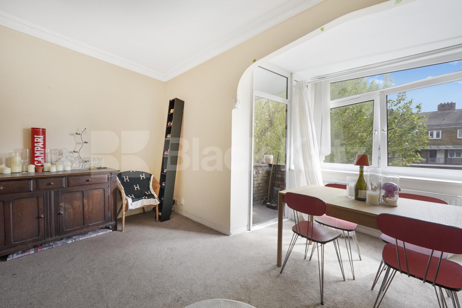Bright & spacious du[plex apartment in the heart of Borough Greene House, Burbage Close, Borough 