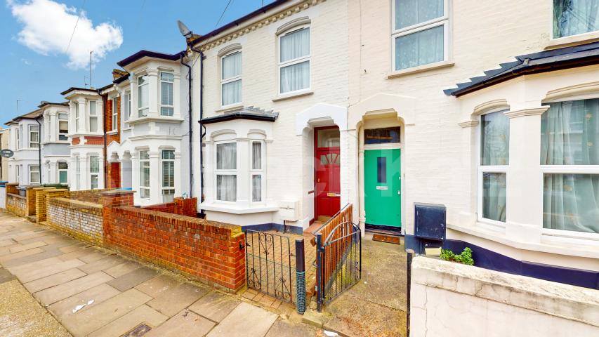 UNDER OFFER Villiers Road, Willesden Green