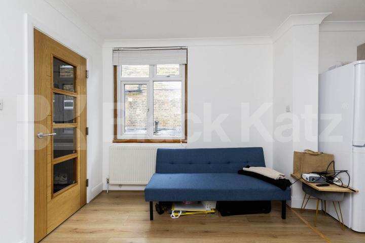 			3 Bedroom, 2 bath, 1 reception 			 Kilburn Lane, London, W9,  London