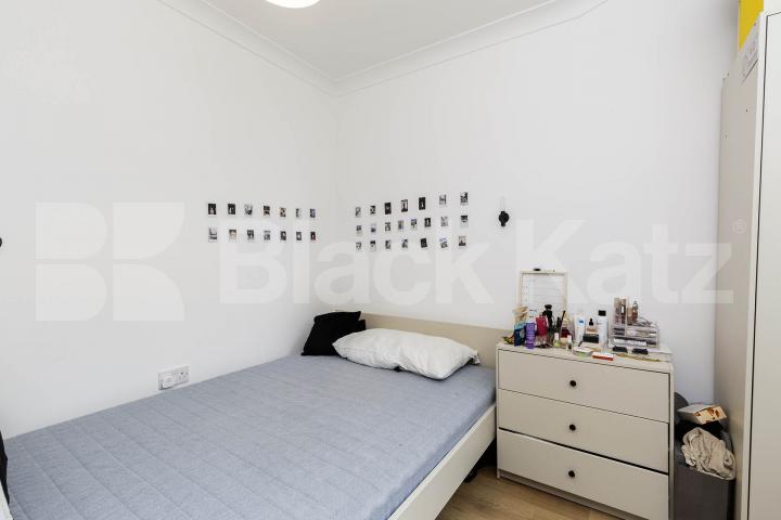 			3 Bedroom, 2 bath, 1 reception 			 Kilburn Lane, London, W9,  London