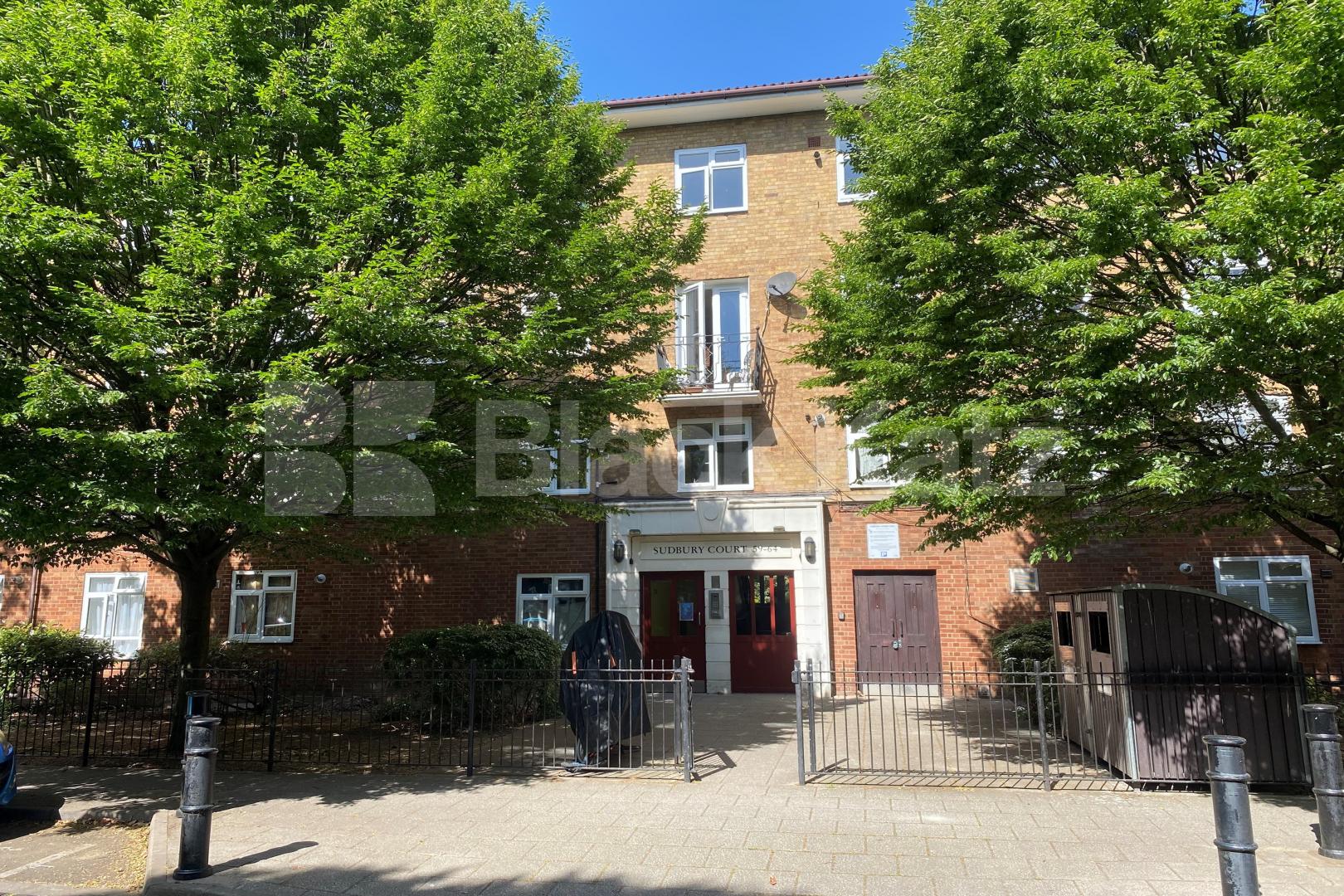 Bright and airy two bedroom flat is stylish block close two amenities Sudbury Court, Allan Edwards Drive, Stockwell / Nine Elms