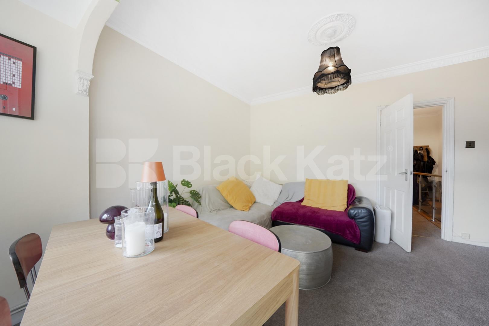 Bright & spacious du[plex apartment in the heart of Borough Greene House, Burbage Close, Borough 