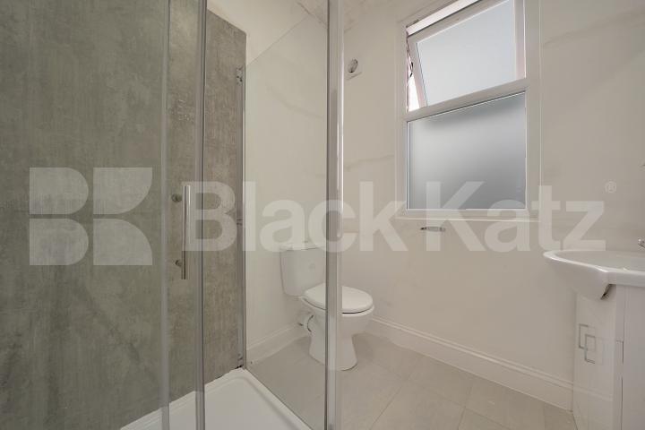 			5 Bedroom, 2 bath, 1 reception 			 Hamilton Road, Dollis Hill, NW10,  Dollis Hill