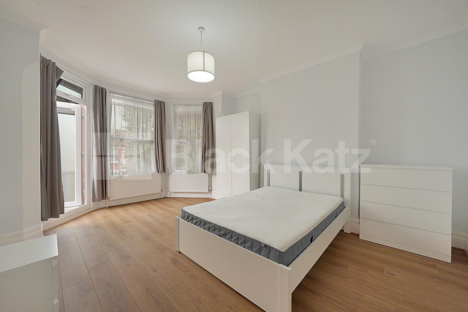 			5 Bedroom, 2 bath, 1 reception 			 Hamilton Road, Dollis Hill, NW10,  Dollis Hill