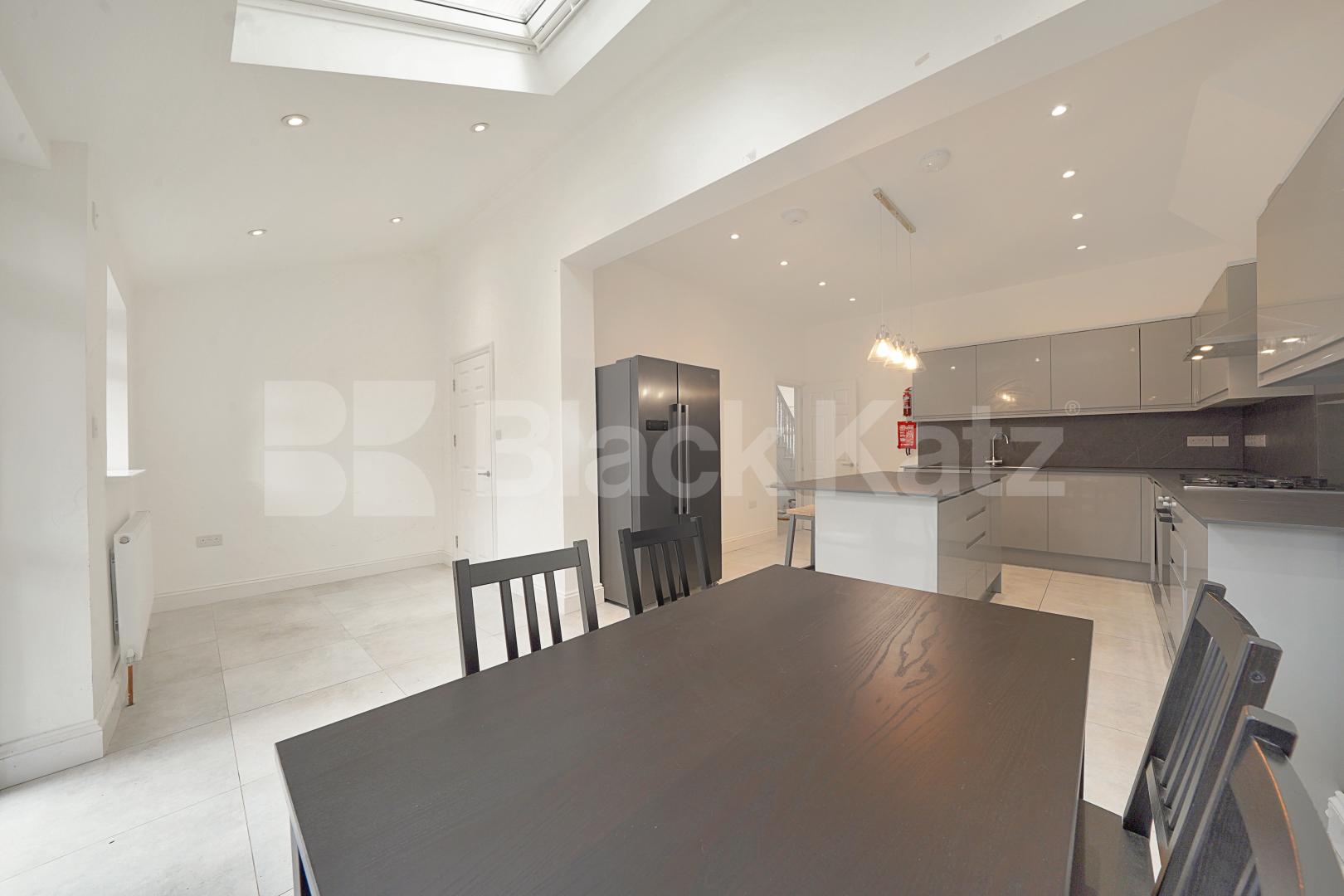 			5 Bedroom, 2 bath, 1 reception 			 Hamilton Road, Dollis Hill, NW10,  Dollis Hill