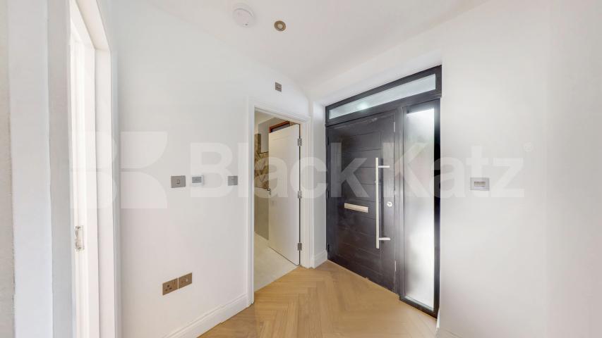 An exceptional opportunity to purchase a stunning, newly built three-bedroom, tw Gondar Gardens, West Hampstead, NW6,  London