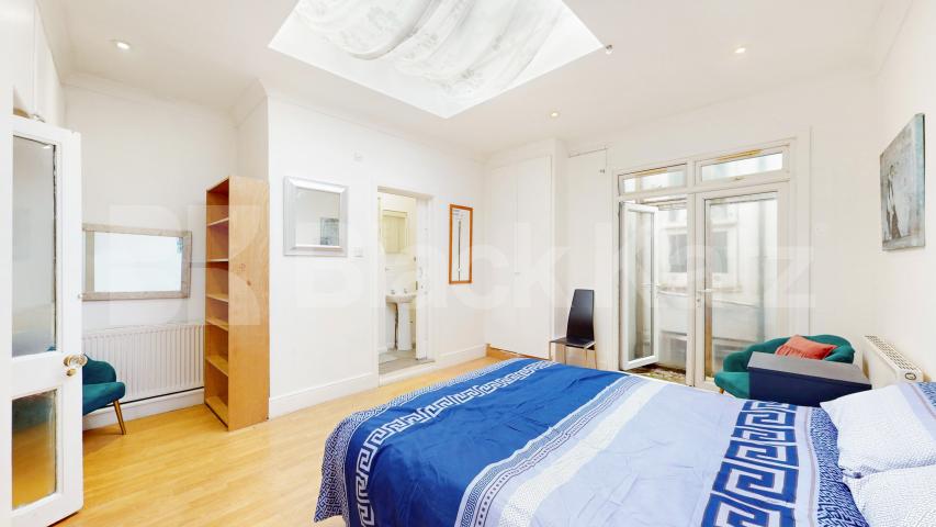 			3 Bedroom, 2 bath, 1 reception 			 Hermit Place, London, NW6,  London