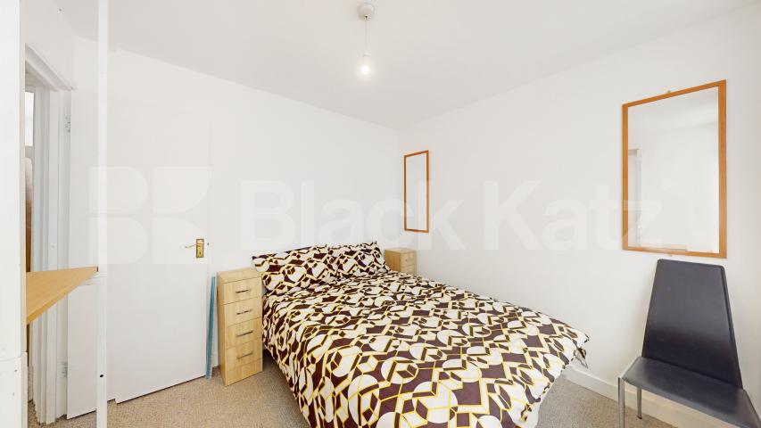 			3 Bedroom, 2 bath, 1 reception 			 Hermit Place, London, NW6,  London