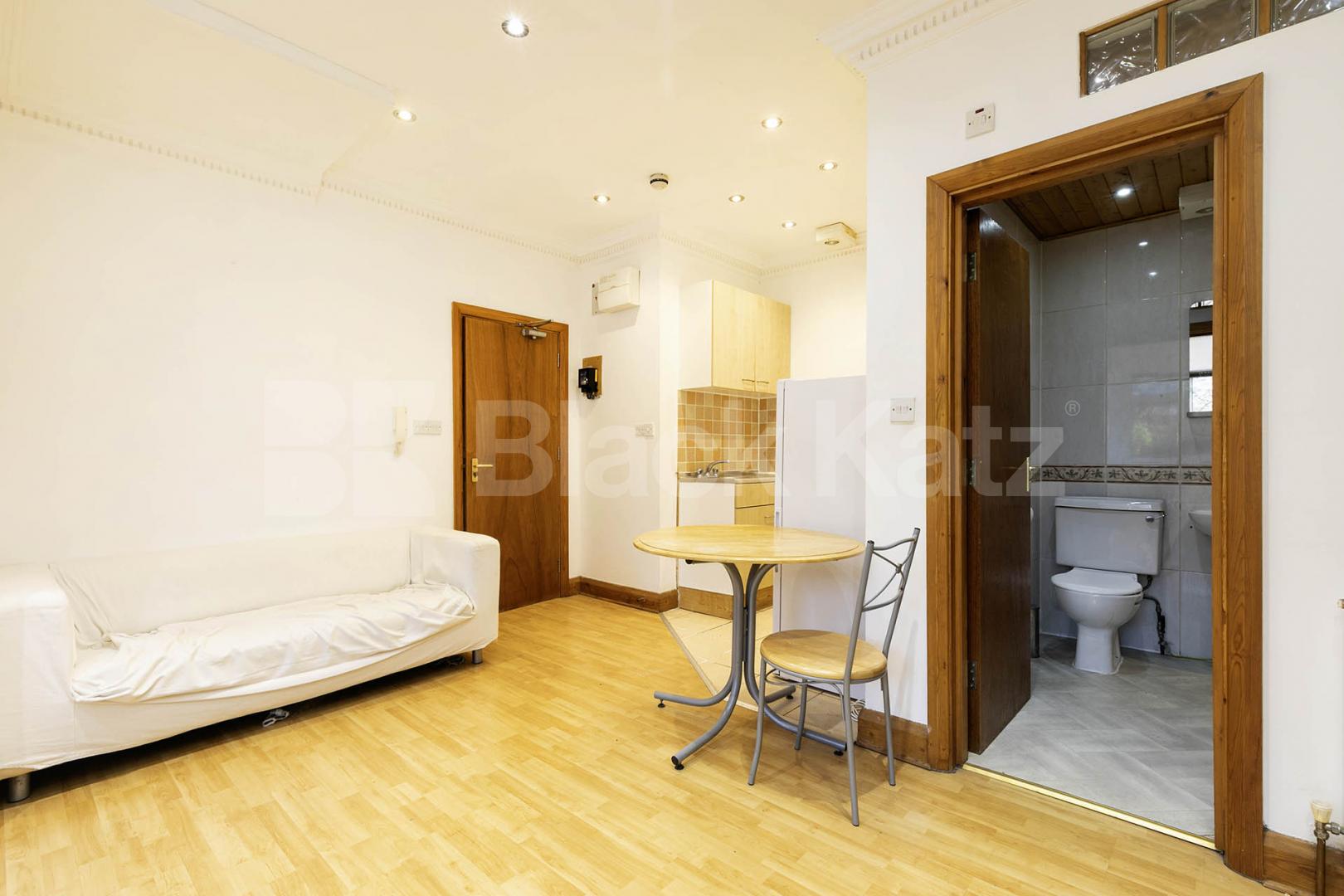 			1 Bedroom, 1 bath, 1 reception 			 Heathfield Park, London, NW2,  London