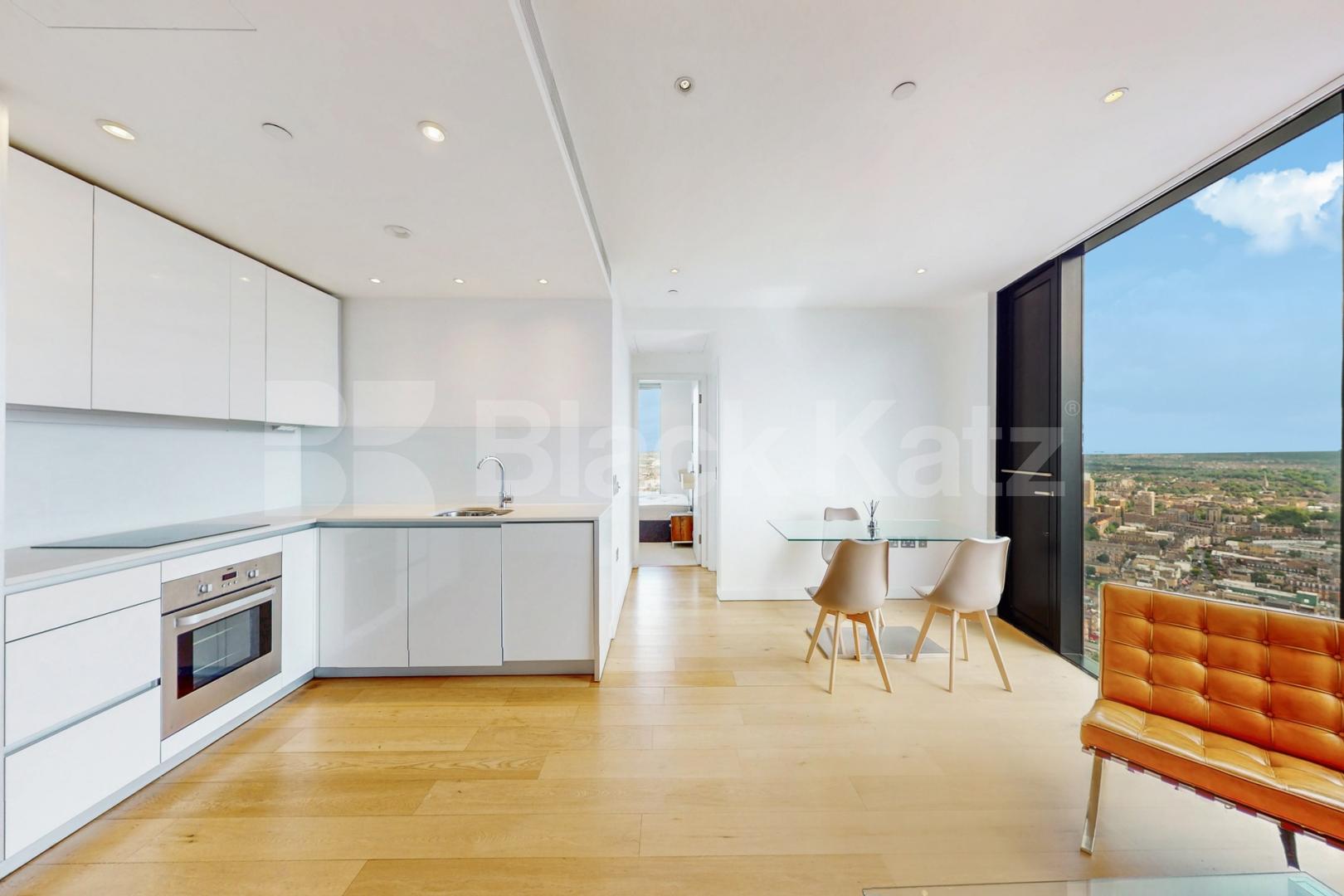 Stunning views of London with 24h concierge service  Strata, Walworth Road, Elephant and Castle