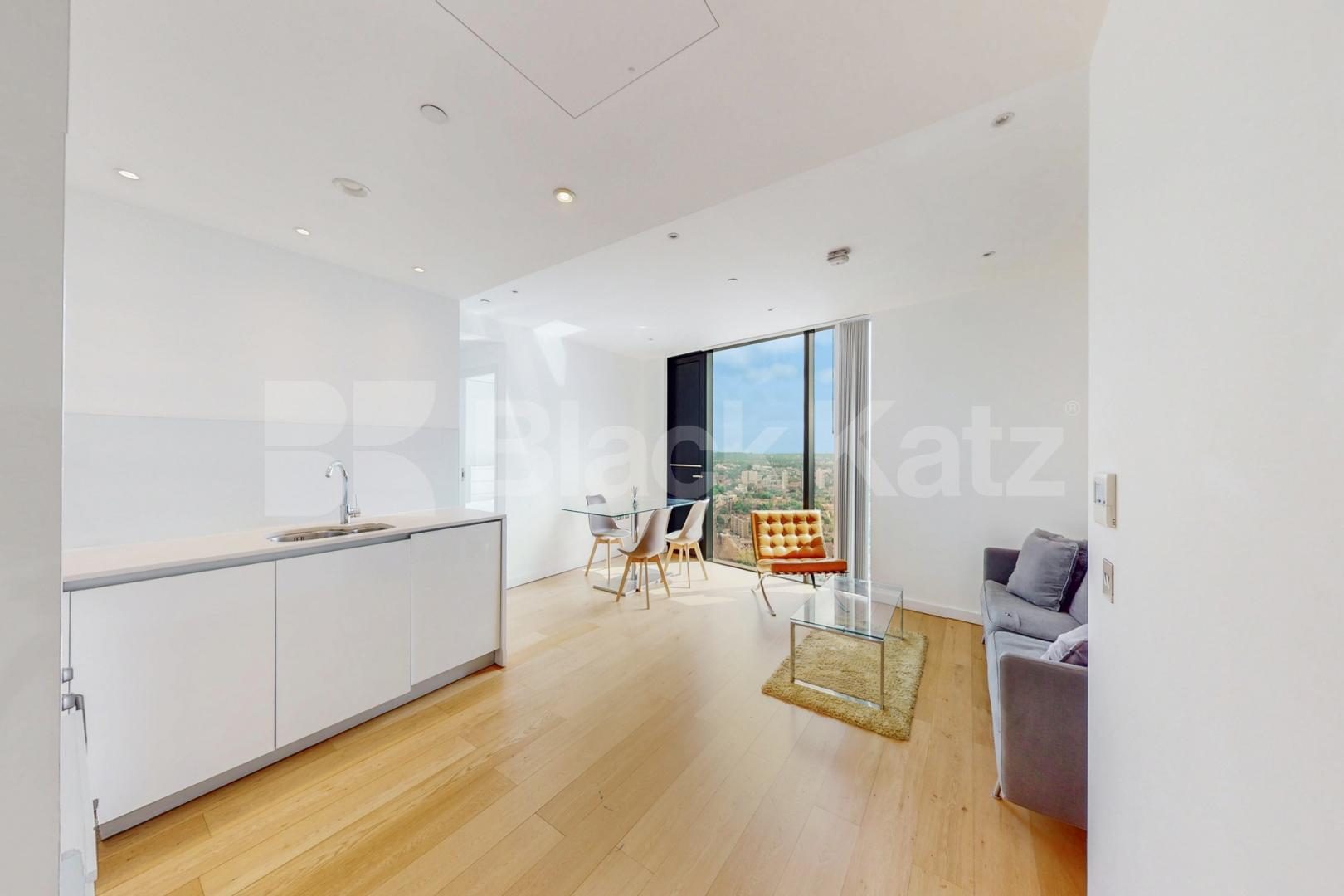 Stunning views of London with 24h concierge service  Strata, Walworth Road, Elephant and Castle