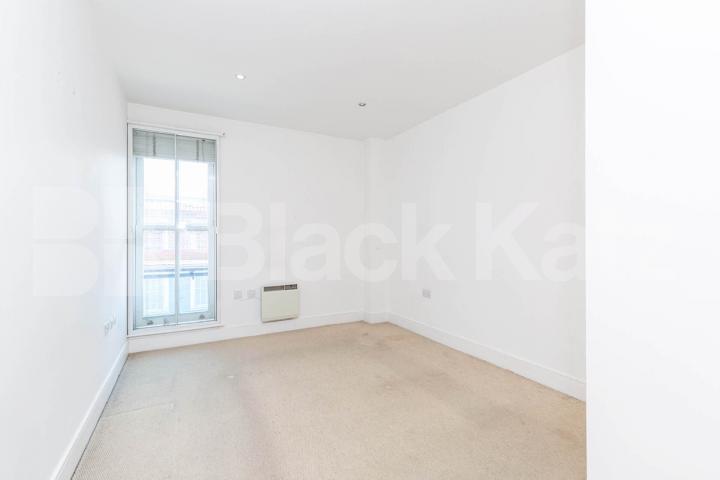 Bright One Bedroom Apartment with Modern Finish in the Heart of E8 Kingsland Passage, Dalston