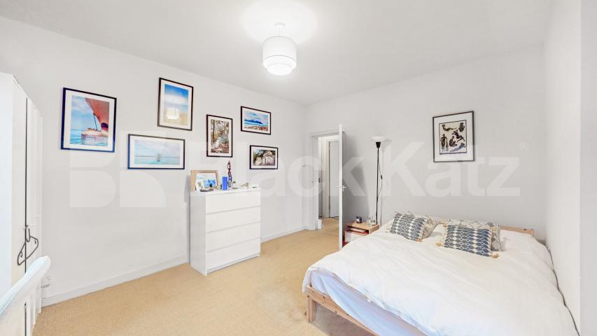 A well-presented three-bedroom apartment for sale in Hortensia House, Hortensia  Hortensia road, Chelsea, SW10,  Hortensia House Hortensia Road