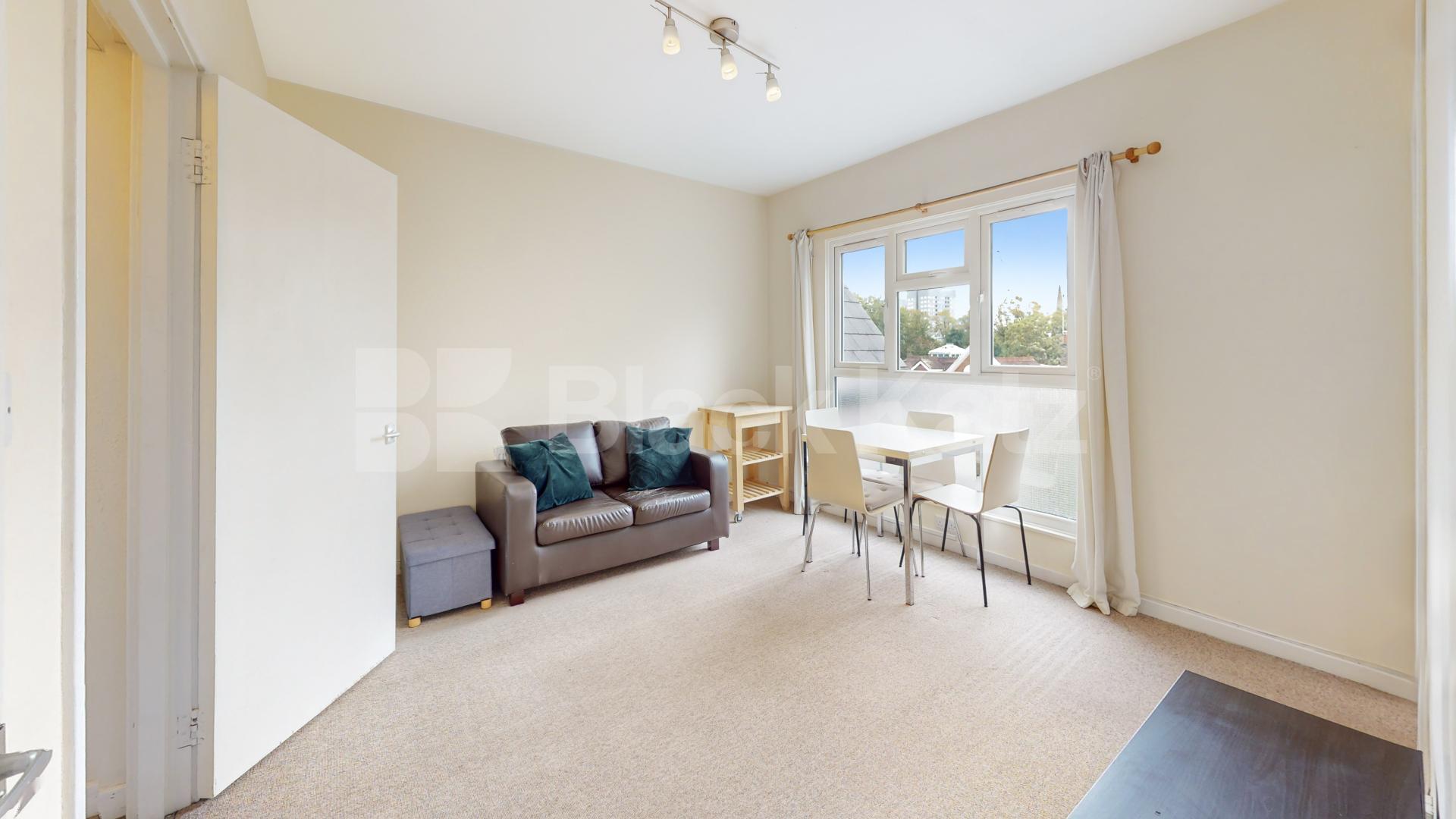 			1 Bedroom, 1 bath, 1 reception 			 Woodchurch Road, London, NW6,  London