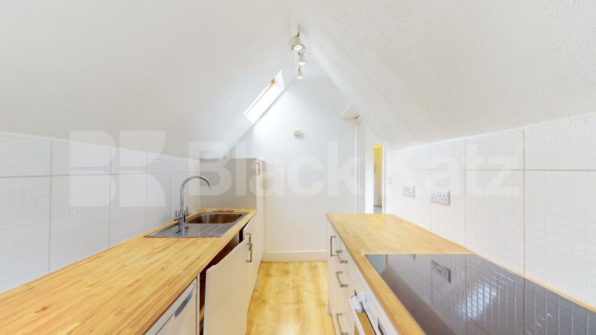 			1 Bedroom, 1 bath, 1 reception 			 Woodchurch Road, London, NW6,  London