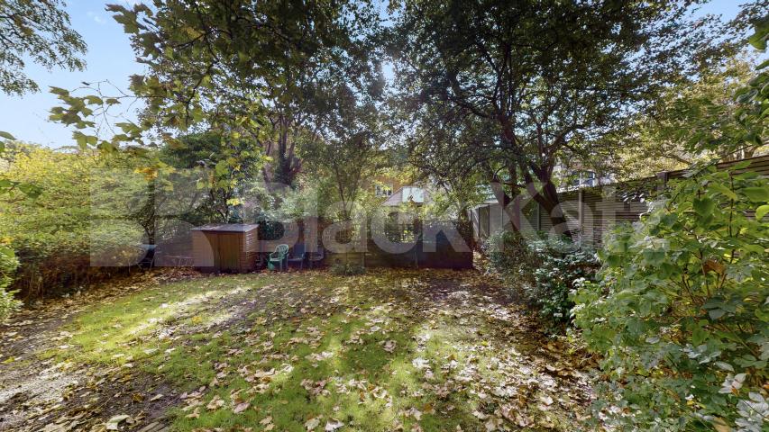 			1 Bedroom, 1 bath, 1 reception 			 Woodchurch Road, London, NW6,  London