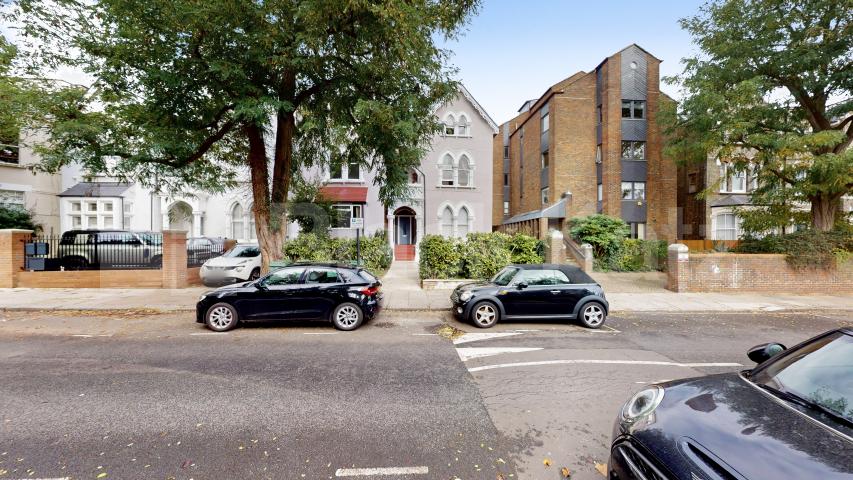 			1 Bedroom, 1 bath, 1 reception 			 Woodchurch Road, London, NW6,  London
