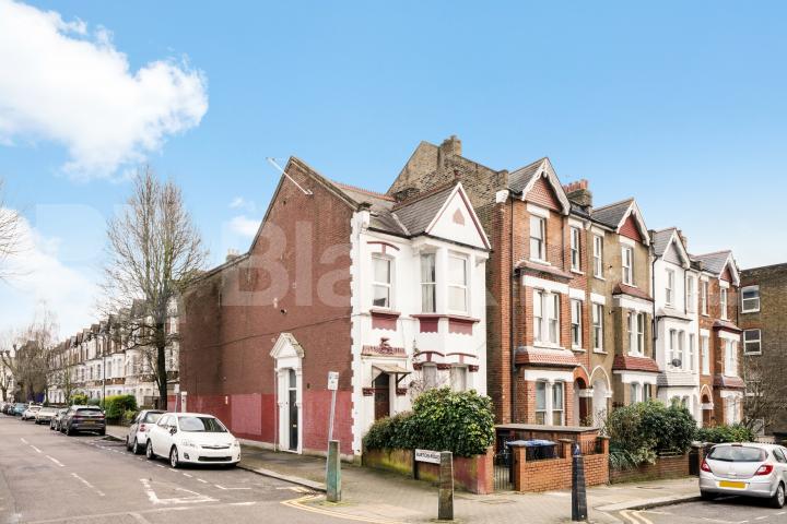A charming and well-presented two-bedroom split-level period conversion, ideally Streatley Road, London, NW6,  London