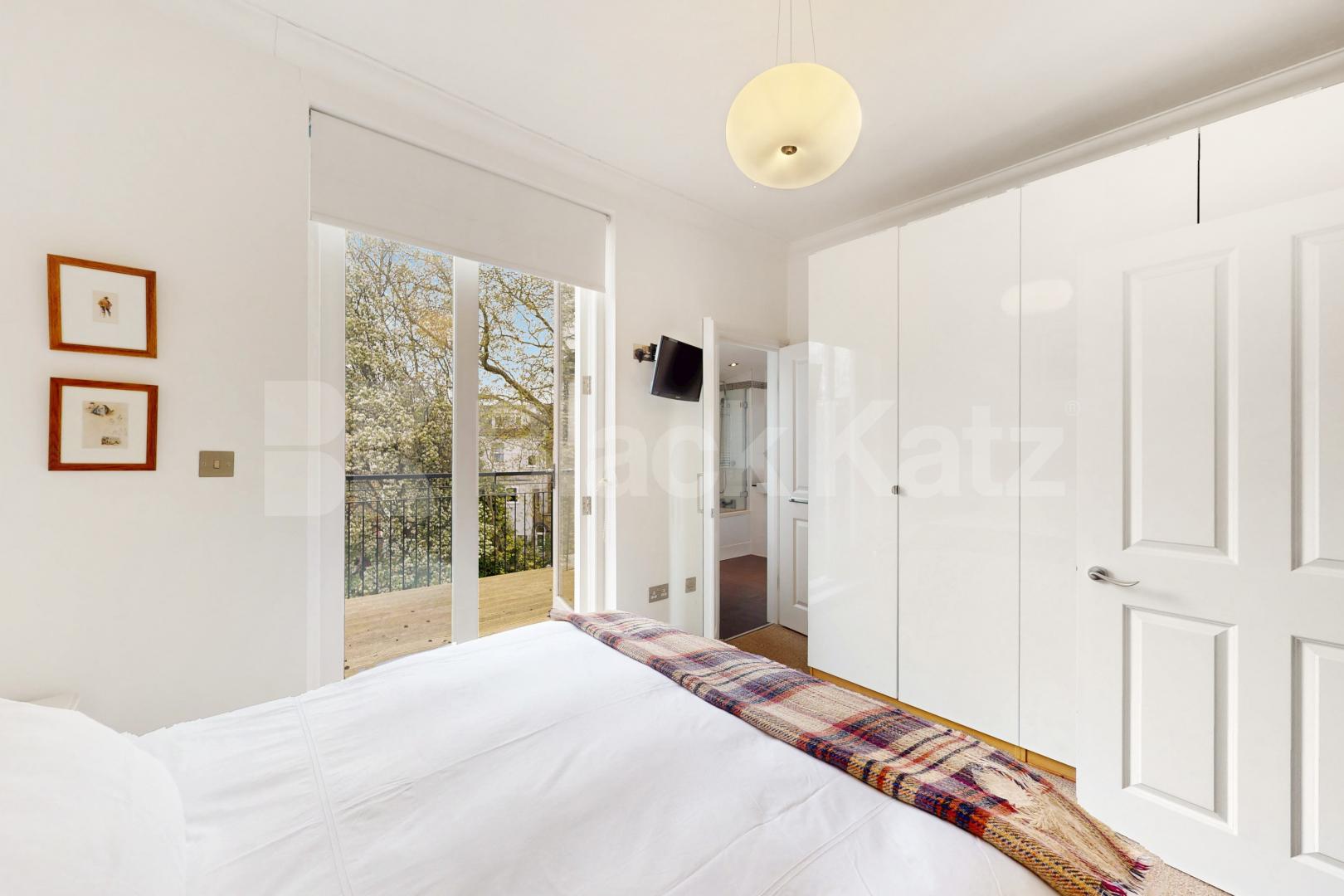 Stunning 2 bed within a period house mins to tube ! Hillmarton Road, Hillmarton Conservation Area