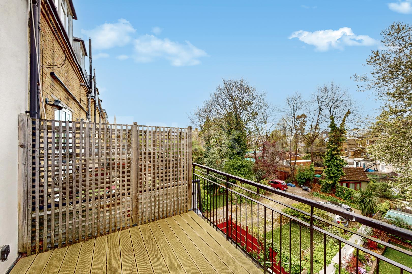 Stunning 2 bed within a period house mins to tube ! Hillmarton Road, Hillmarton Conservation Area