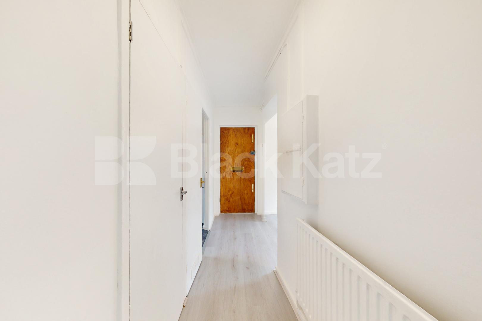 Bright and airy two bedroom flat is stylish block close two amenities Sudbury Court, Allan Edwards Drive, Stockwell / Nine Elms
