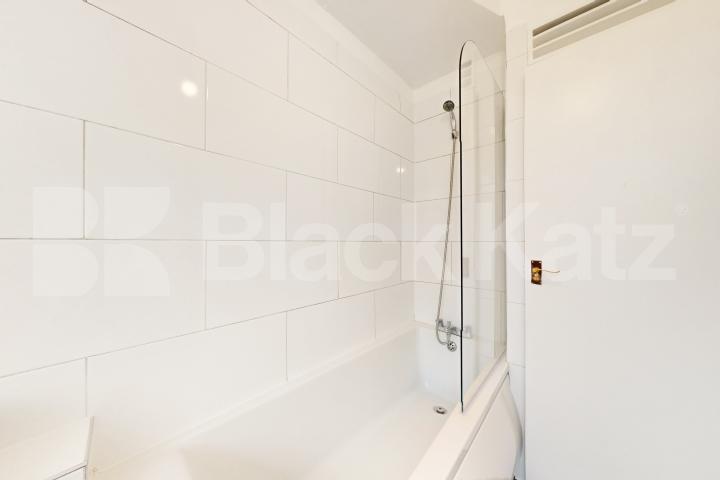 Bright and airy two bedroom flat is stylish block close two amenities Sudbury Court, Allan Edwards Drive, Stockwell / Nine Elms