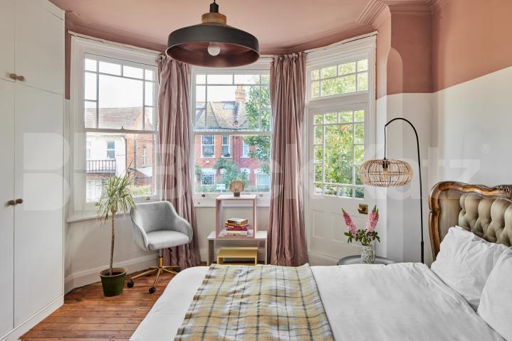 Beautifully renovated by the previous owner to a high modern standard, this impr Hamilton Road, London, NW10,  London