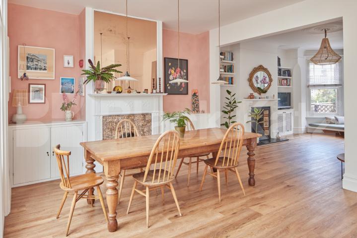 Beautifully renovated by the previous owner to a high modern standard, this impr Hamilton Road, London, NW10,  London