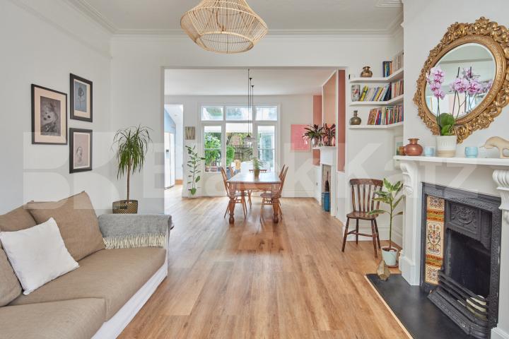 Beautifully renovated by the previous owner to a high modern standard, this impr Hamilton Road, London, NW10,  London