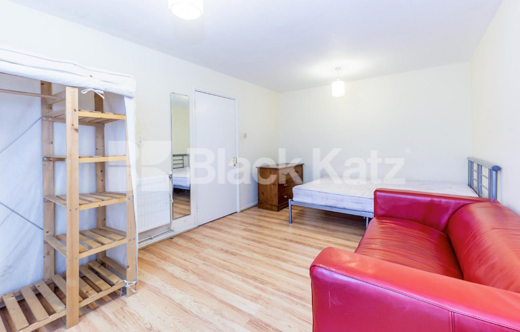 This spacious one bedroom property is split over 2.5 floors and has access to a  Haverstock Road, Wendling Haverstock Road, NW5,  Wendling Haverstock Road