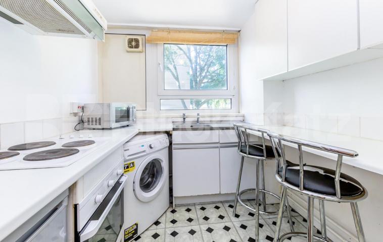 This spacious one bedroom property is split over 2.5 floors and has access to a  Haverstock Road, Wendling Haverstock Road, NW5,  Wendling Haverstock Road