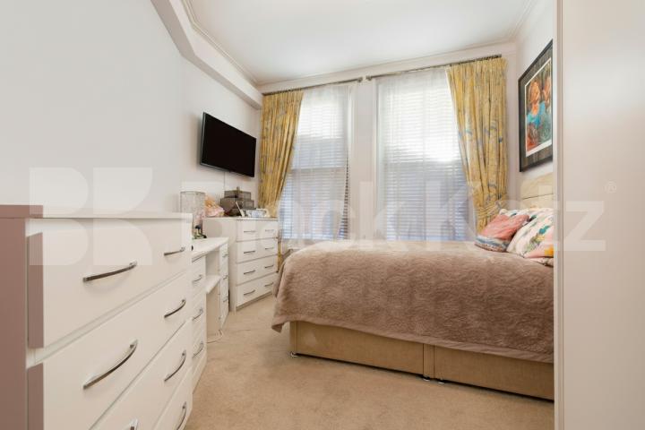 Set on the sought-after Canfield Gardens, South Hampstead (NW6), this beautifull Canfield Gardens, South Hampstead, NW6,  Stirling Mansions