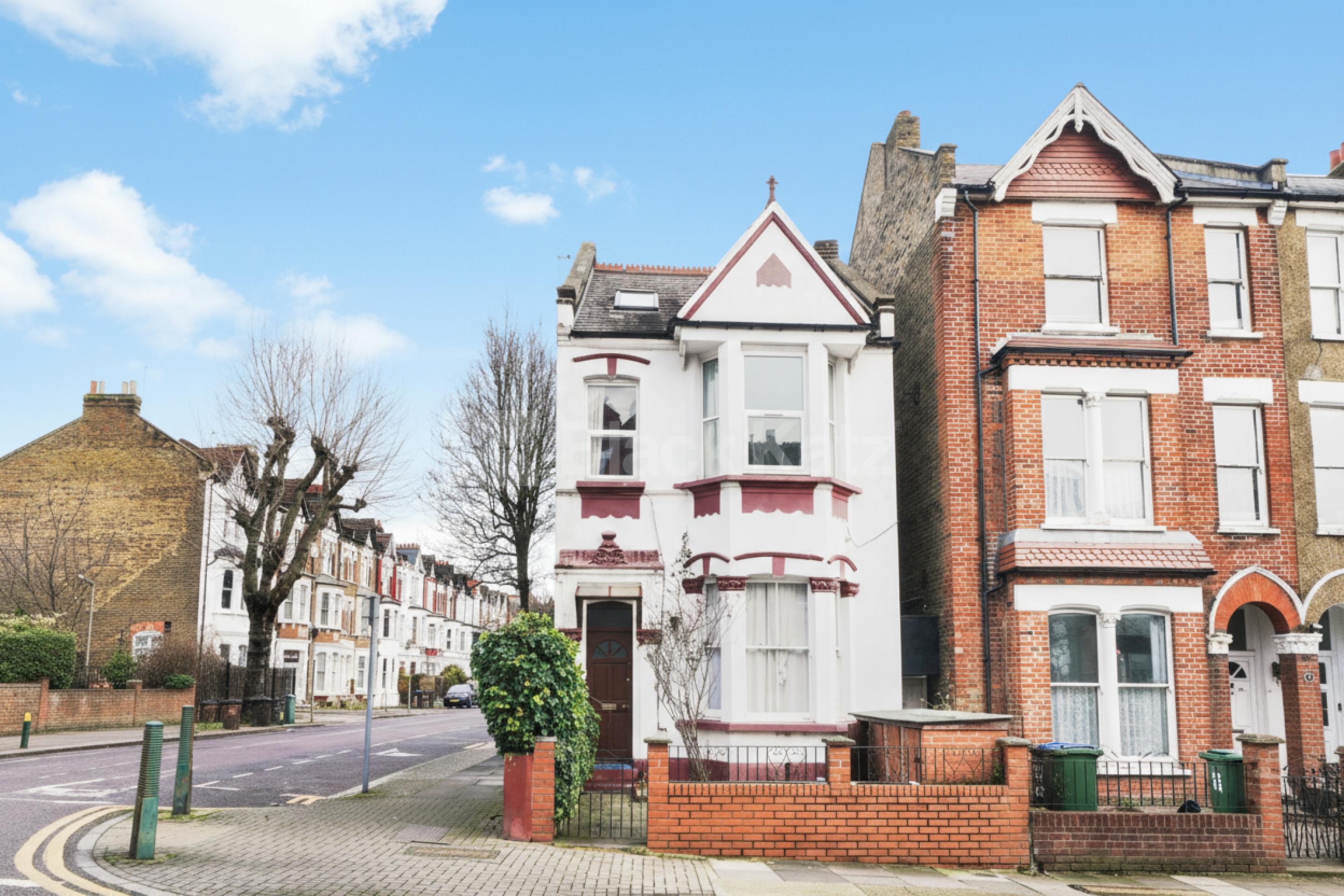 A charming and well-presented two-bedroom split-level period conversion, ideally Streatley Road, London, NW6,  London NW6