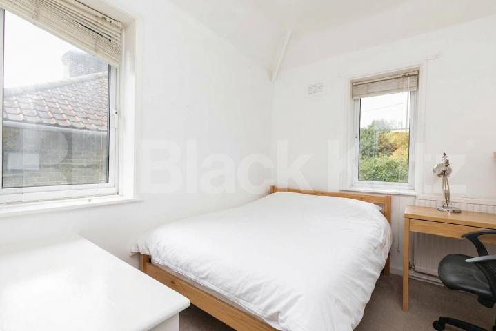 A rare and exciting opportunity to acquire this substantial freehold property si Sawley Road, Shepherds Bush, W12,  London