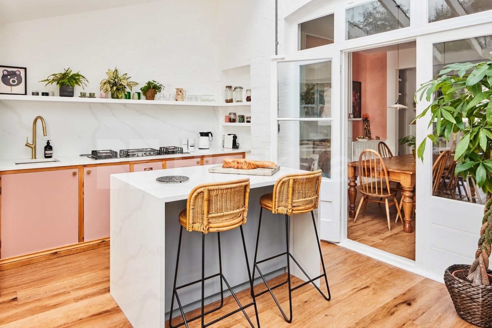 Beautifully renovated by the previous owner to a high modern standard, this impr Hamilton Road, London, NW10,  London