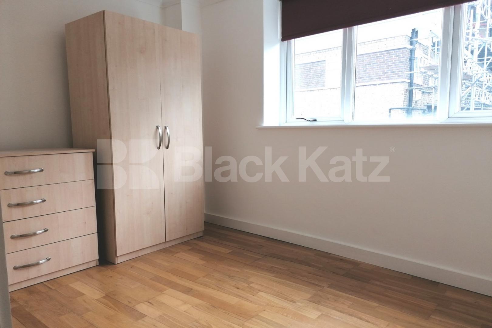 Boasting size, quality & location  Hendre Road , Elephant and Castle