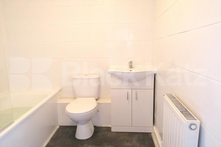 Boasting size, quality & location  Hendre Road , Elephant and Castle