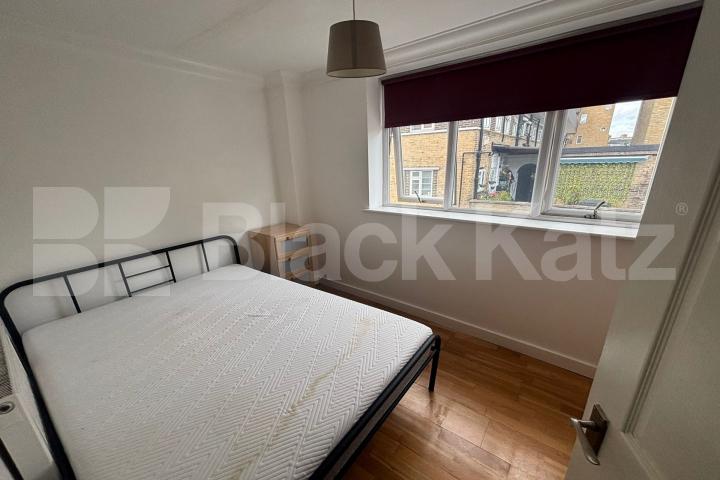 Boasting size, quality & location  Hendre Road , Elephant and Castle