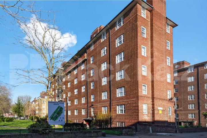 			3 Bedroom, 0 bath, 1 reception 			 Doddington Grove, Kean House Doddington Grove, SE17,  Kean House Doddington Grove