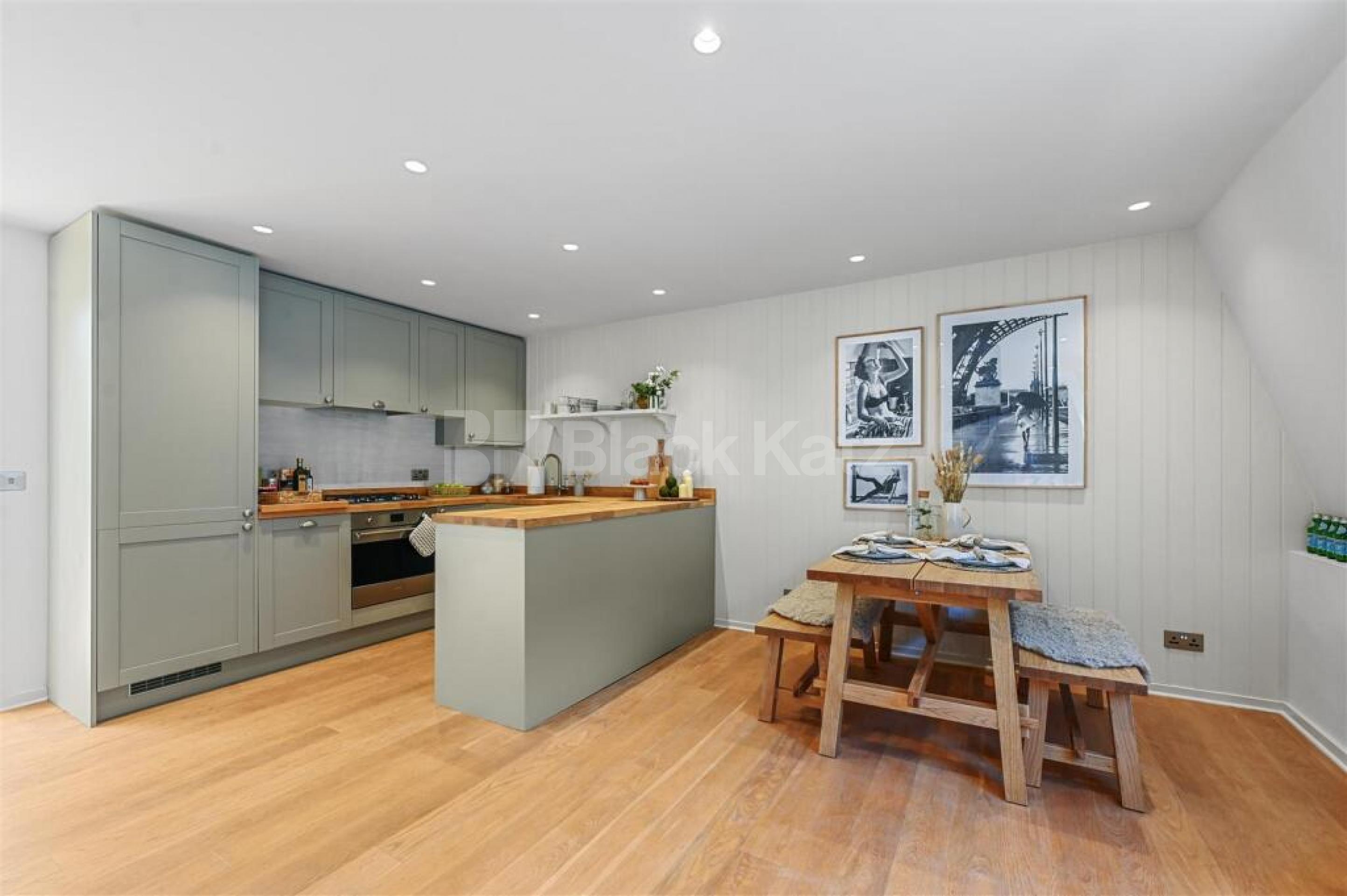 Stunning two bed two bath in Marylebone and walking distance to Regents Park Bingham Place, Marylebone W1U