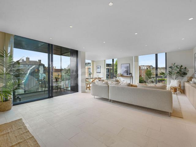 Stunning luxury 3 bed 2 bath modern development by Regents Park Lattitude House, Oval Road, Regents Park / Camden