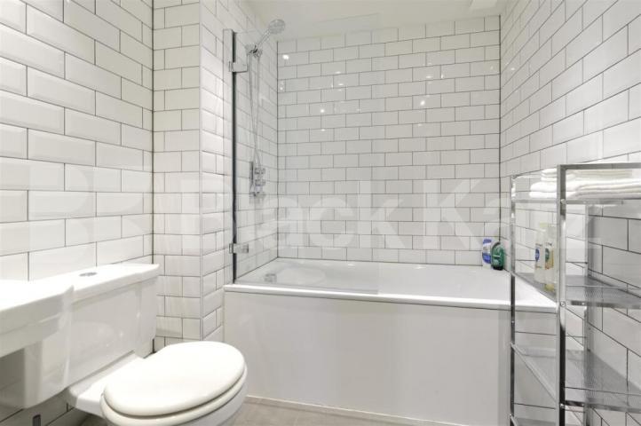 Spacious luxury modern one bed in Marylebone minutes to Regents Park Nottingham Place, Marylebone