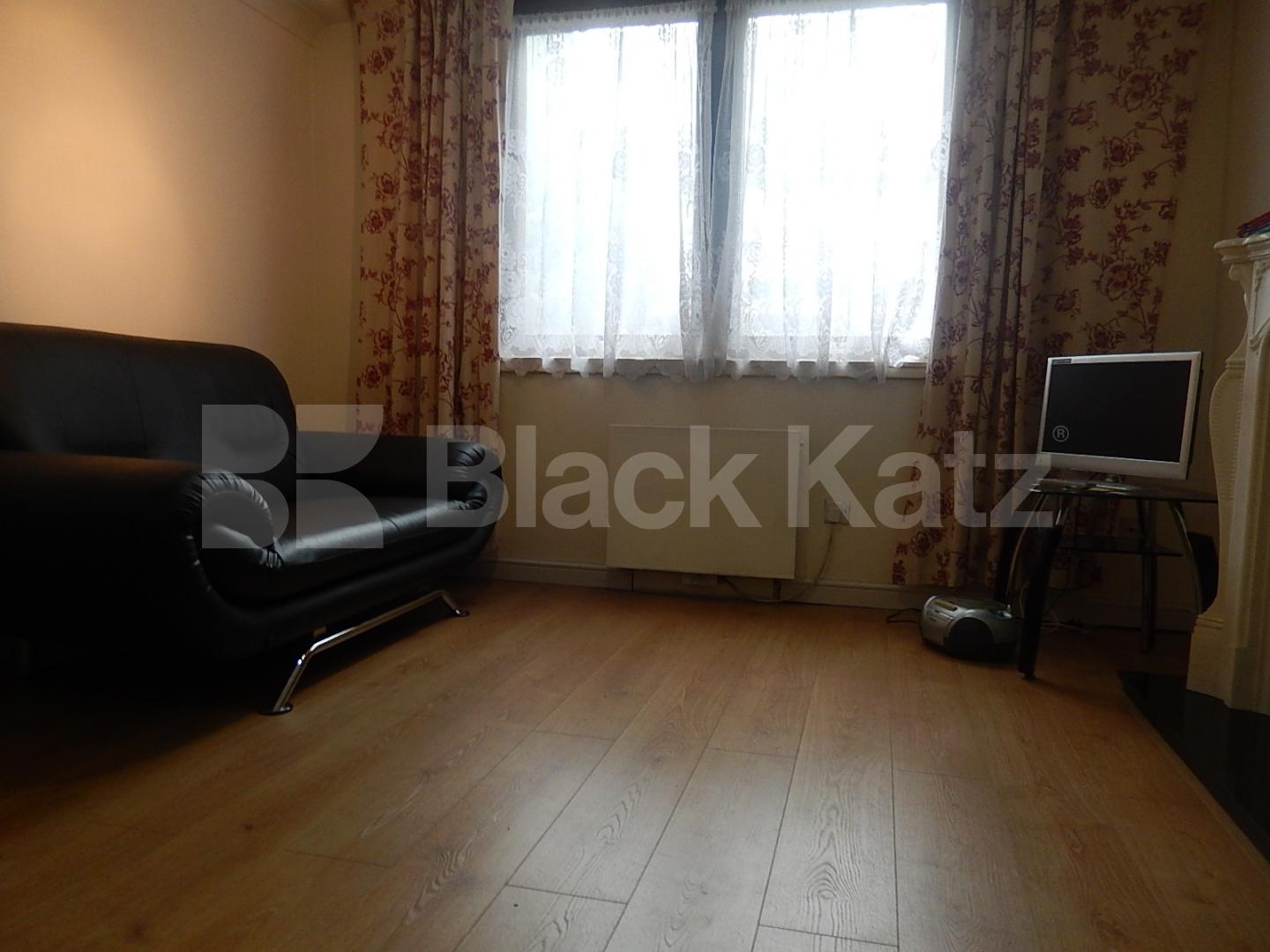 			NEW INSTRUCTION , 1 Bedroom, 1 bath, 1 reception Flat			 Great Western Road , Westbourne Park