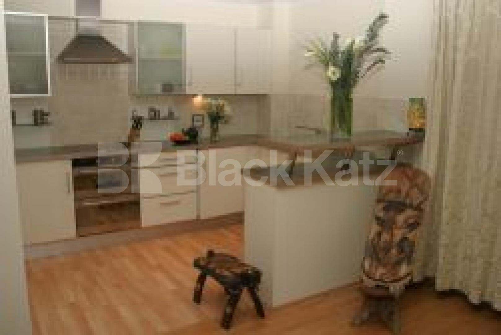 			2 Bedroom, 1 bath, 1 reception Ground Floor Flat			 North Point, Crouch End