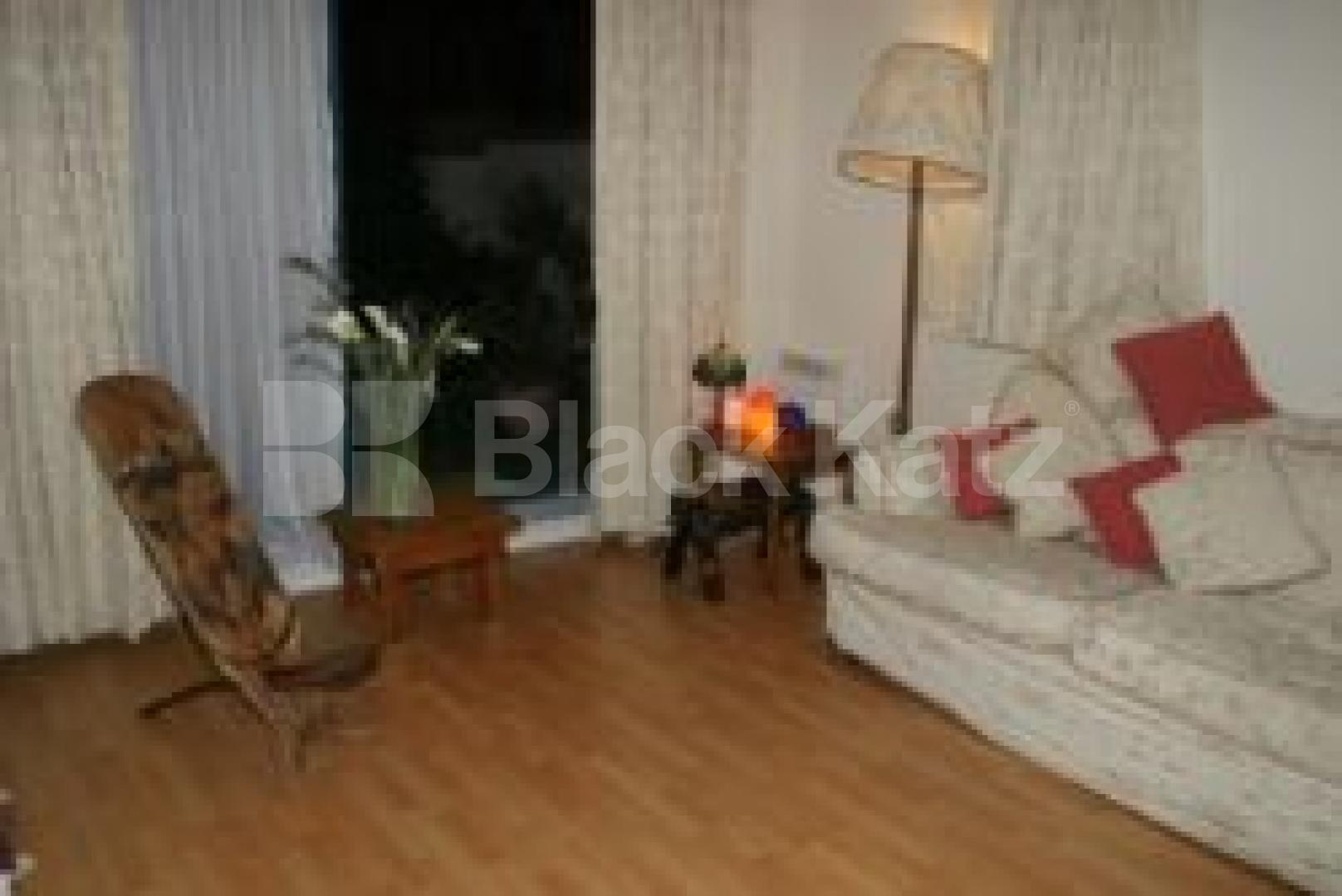 			2 Bedroom, 1 bath, 1 reception Ground Floor Flat			 North Point, Crouch End