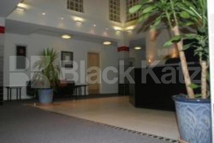 			2 Bedroom, 1 bath, 1 reception Ground Floor Flat			 North Point, Crouch End