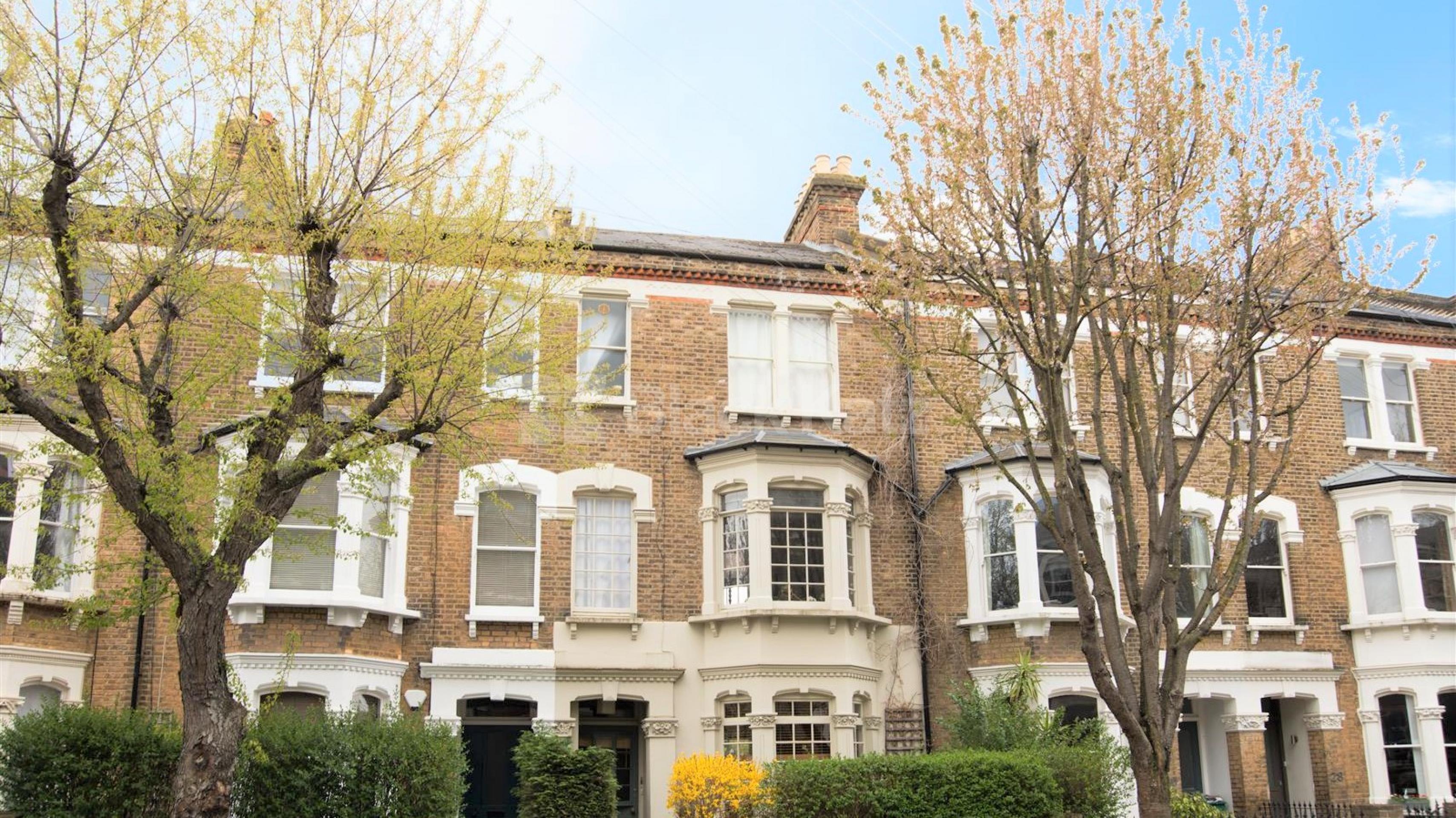 			GARDEN FLAT!, 1 Bedroom, 1 bath, 1 reception Flat			 St Johns Villas, ARCHWAY N19