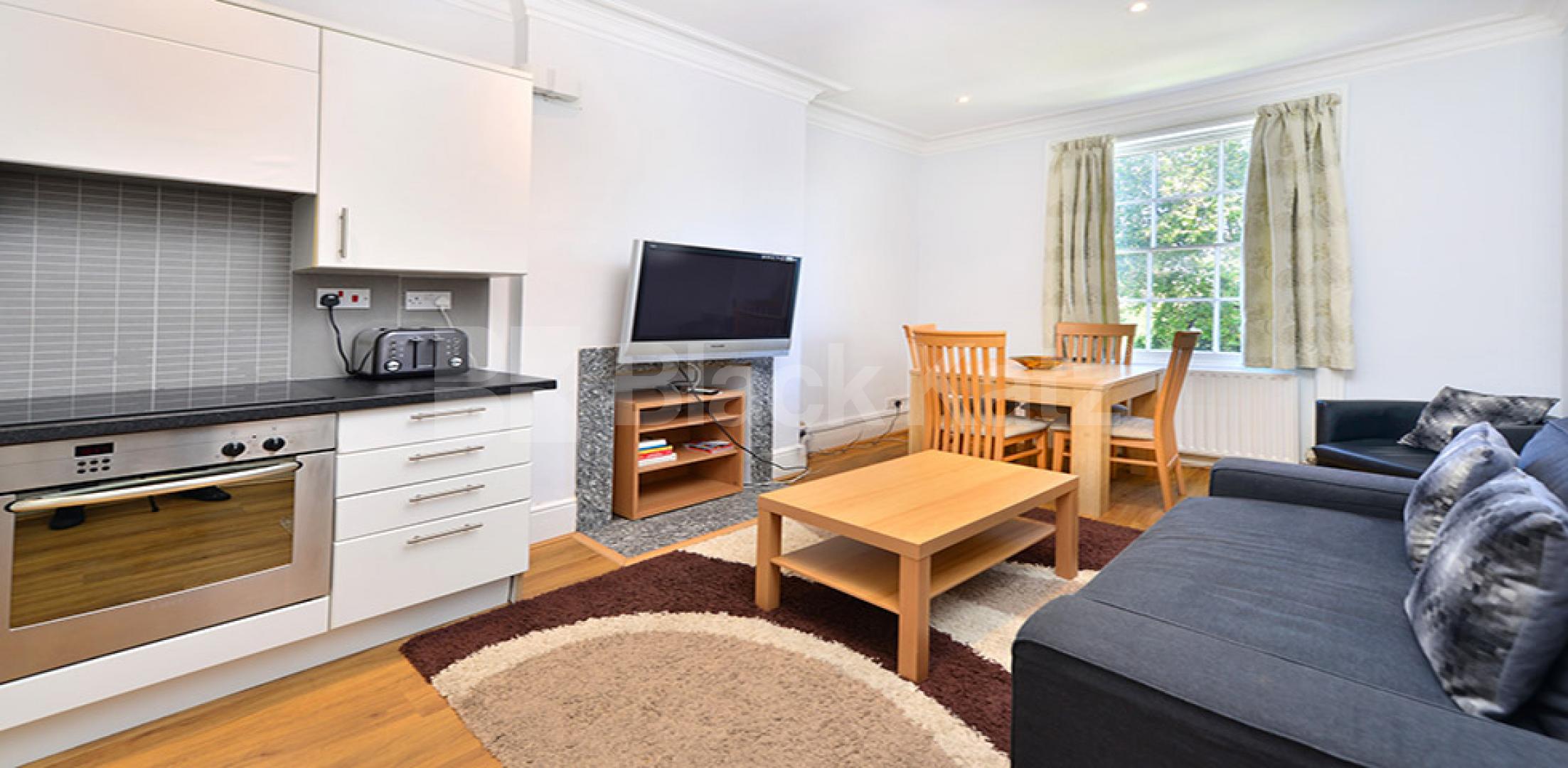 Two double bedrooms, modern kitchen and within a stones throw to Regents Park Gloucester Avenue, Camden