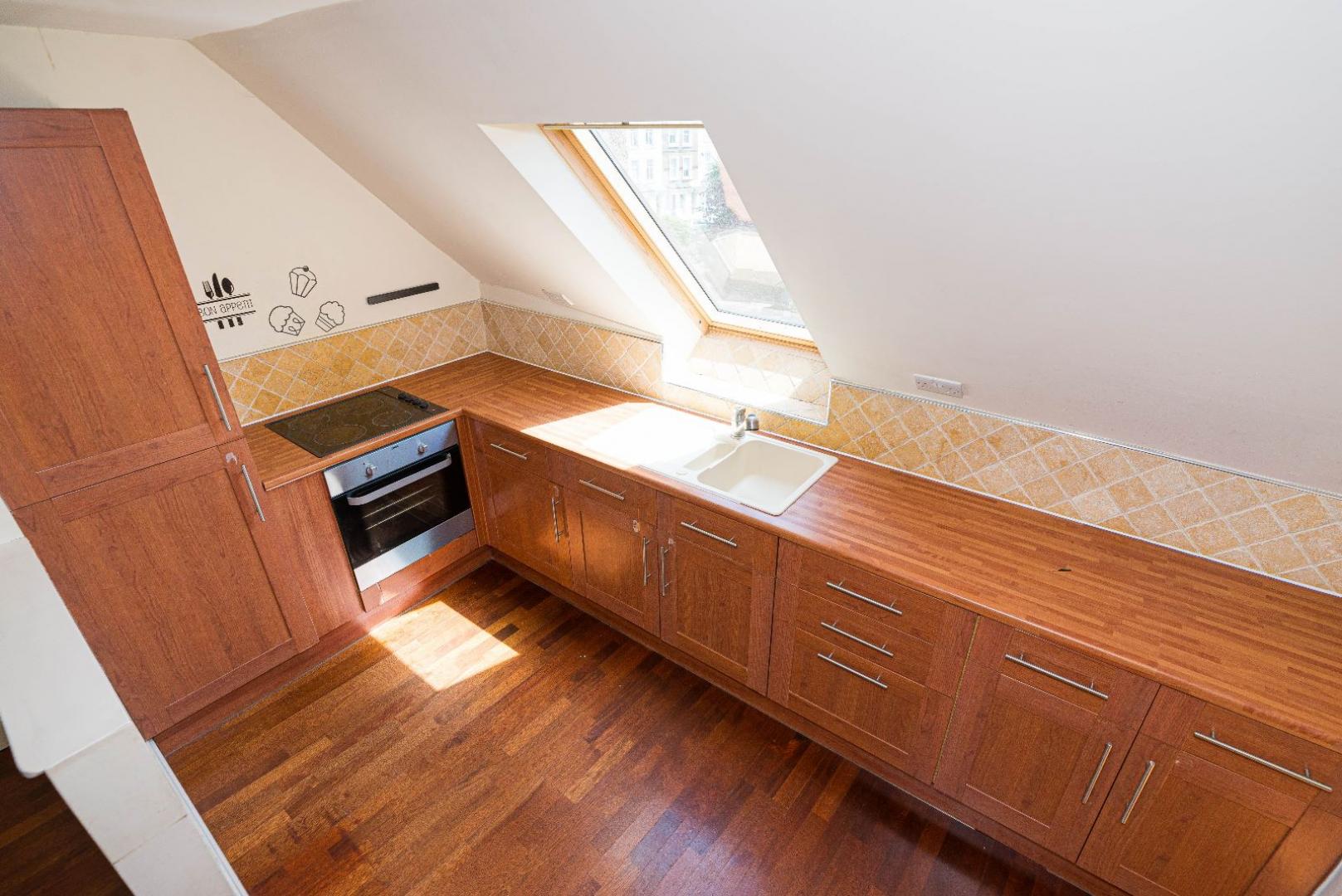 Modern and Central Apartment Park Drive, Golders Green