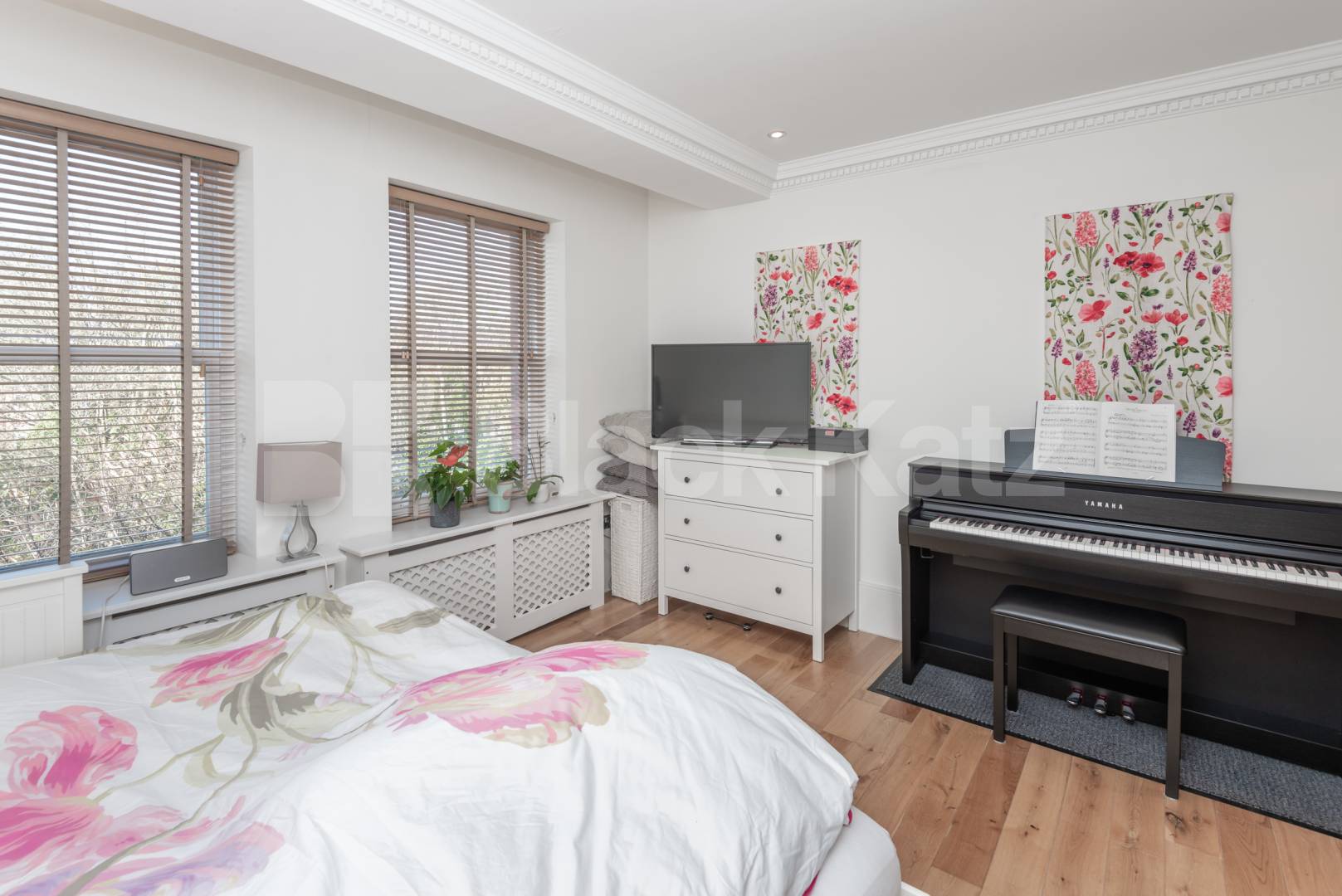 Spacious studio recently refurbished to a modern standard  Fitzjohns Avenue, Swiss Cottage